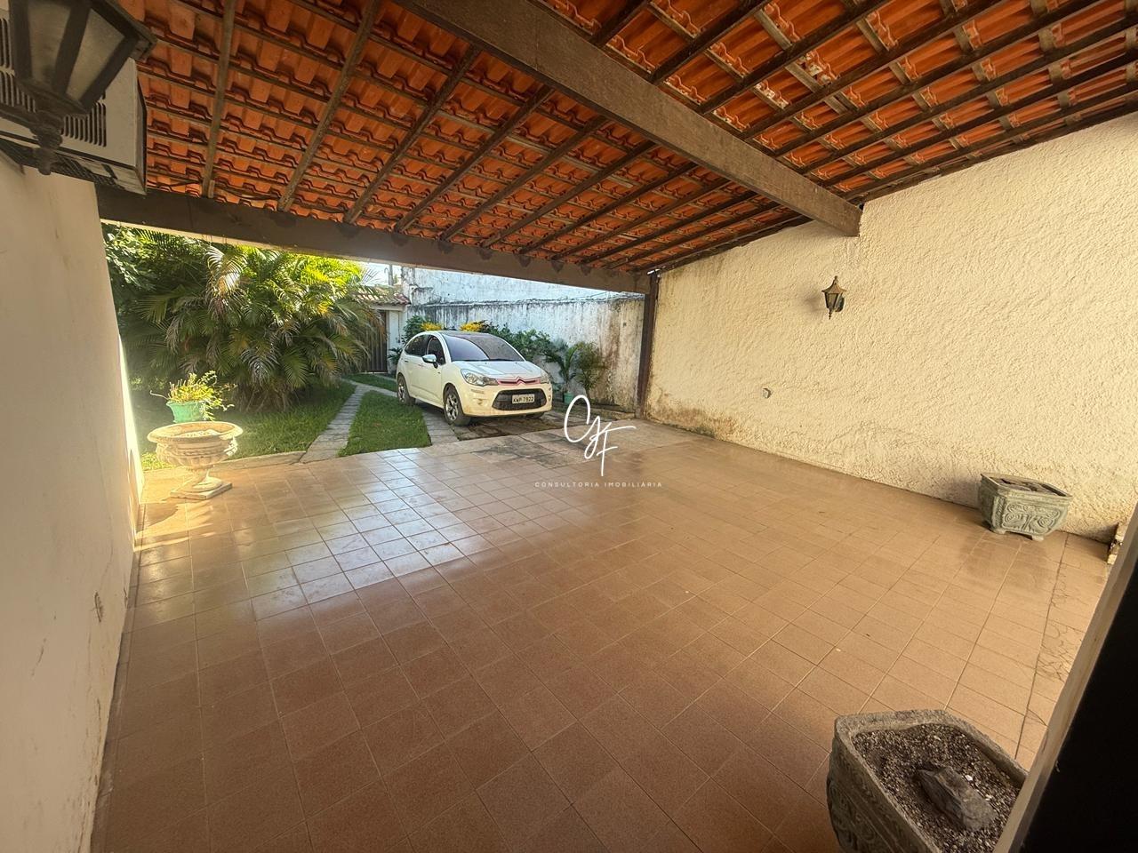 Casa à venda no BALNEÁRIO DAS CONCHAS: 