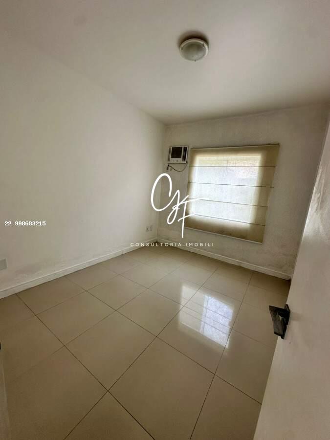 Casa à venda no Centro: 