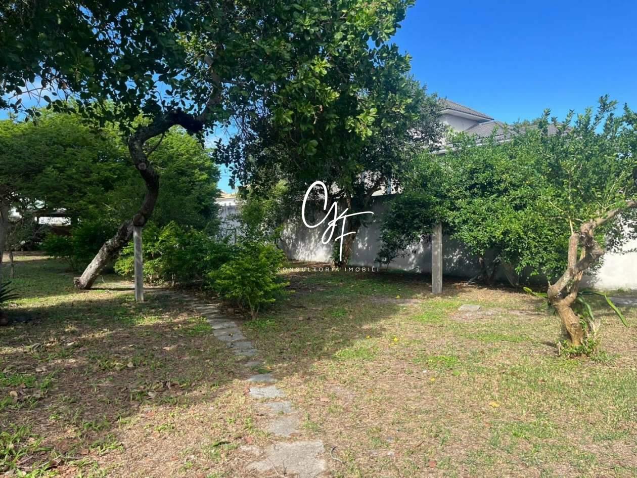 Casa à venda no Palmeiras: 