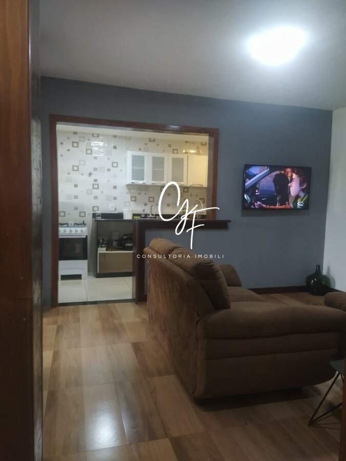 Casa à venda no Jardim Peró: 