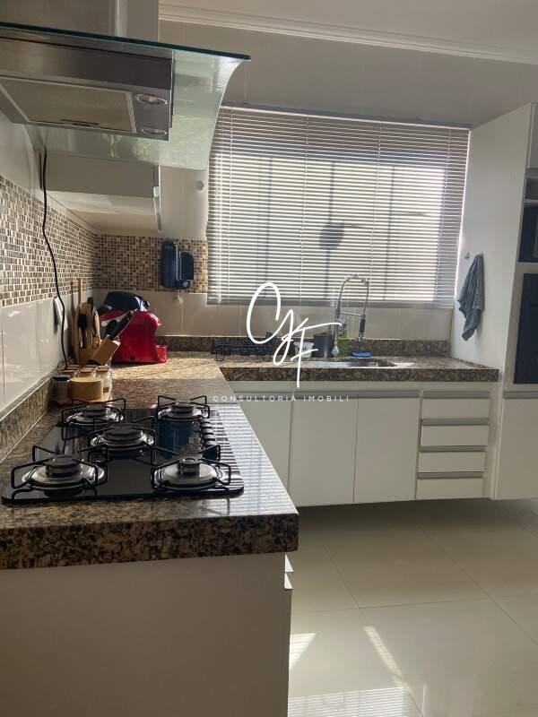 Casa à venda no Fluminense: 