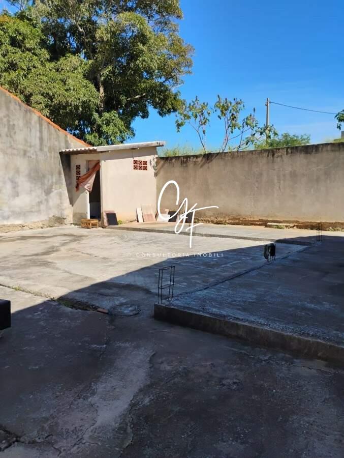 Casa à venda no BALNEÁRIO DAS CONCHAS: 