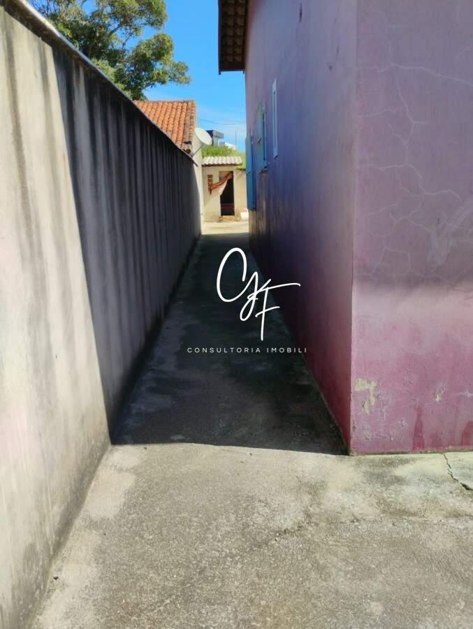 Casa à venda no BALNEÁRIO DAS CONCHAS: 