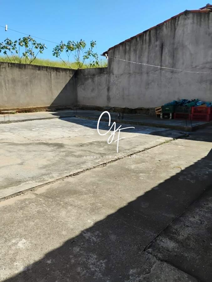 Casa à venda no BALNEÁRIO DAS CONCHAS: 