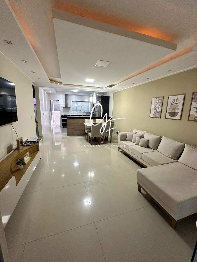 Casa à venda no Fluminense: 