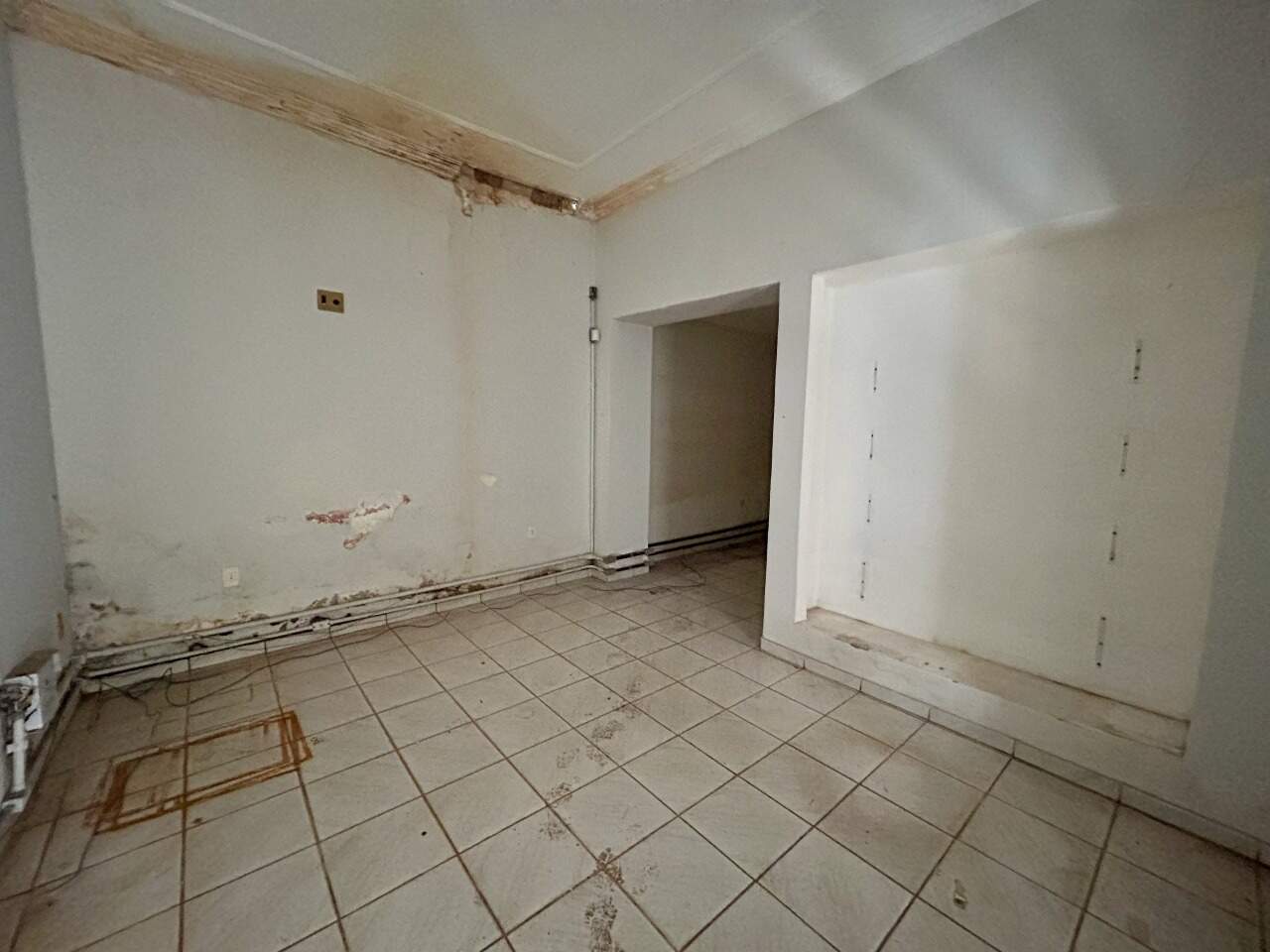 Salão Comercial Exclusivo para Aluguel no CentroNorte de Cuiabá – 372,20m² Total - foto 5
