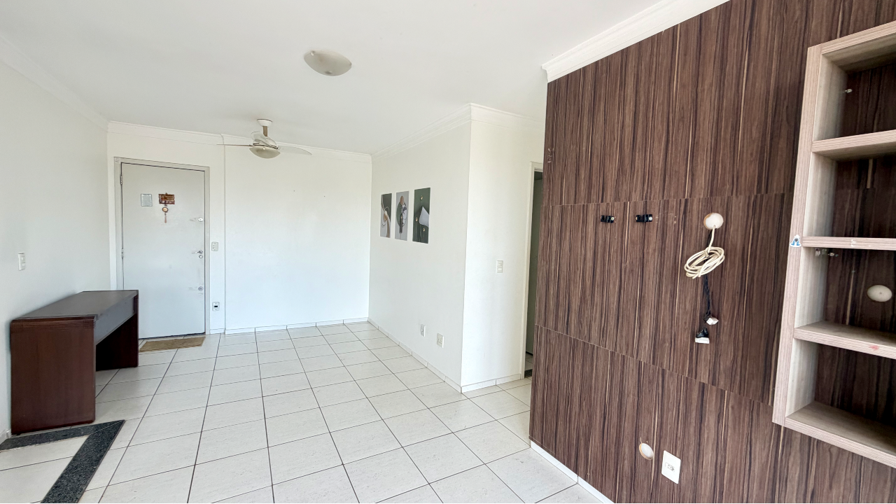 Apartamento 3 quartos (1 suíte), fundo, mobiliado com 1 vaga – Goiabeiras, Cuiabá/MT