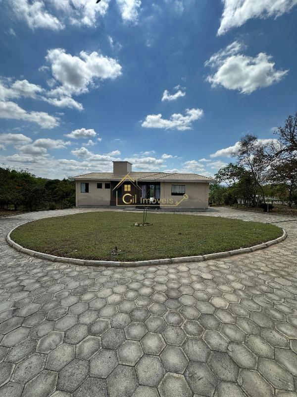 Sítio à venda no Saraiva: 