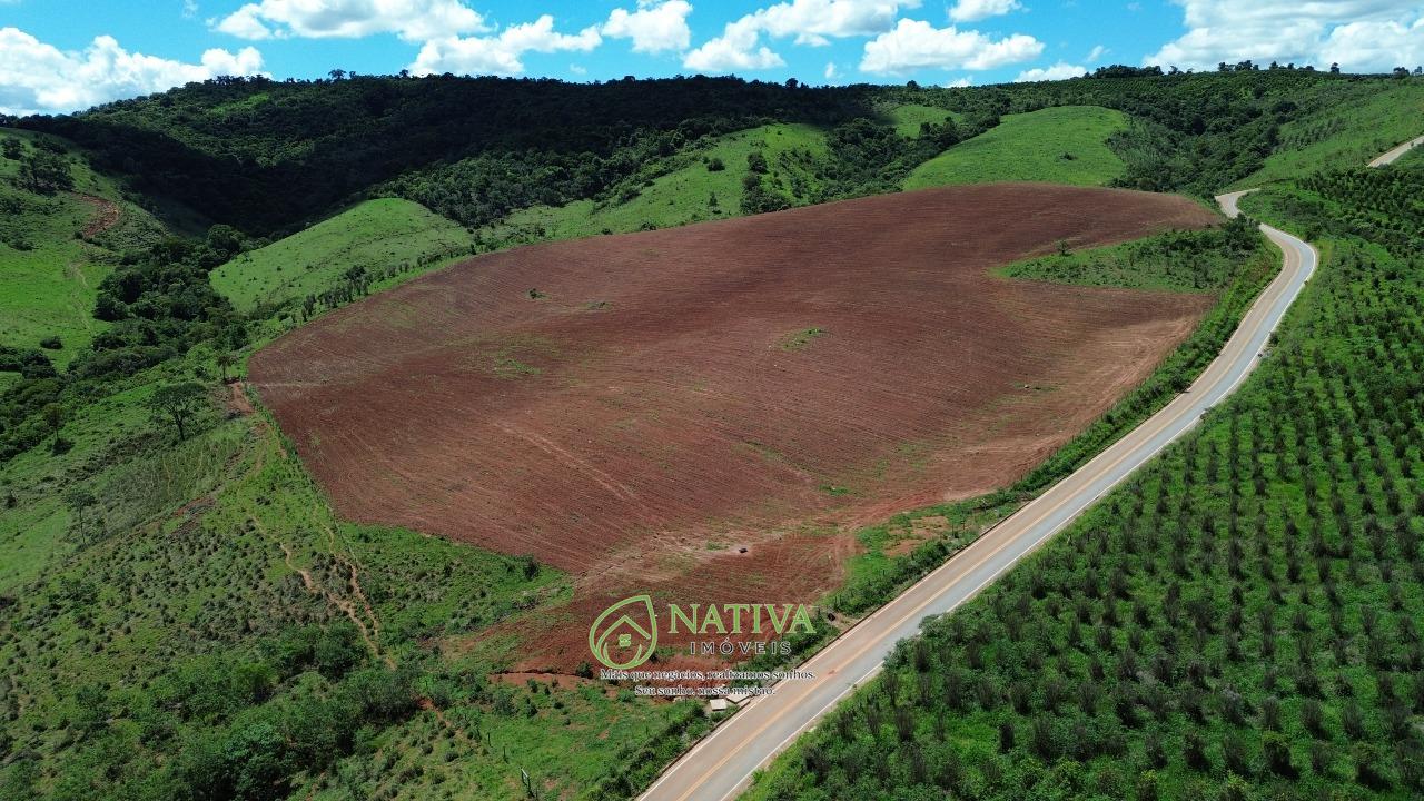 Fazenda à venda no Zona rural: 