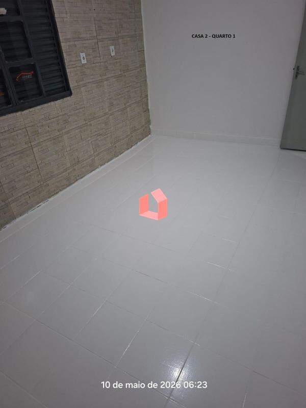 Casa à venda no Dos Finco: 