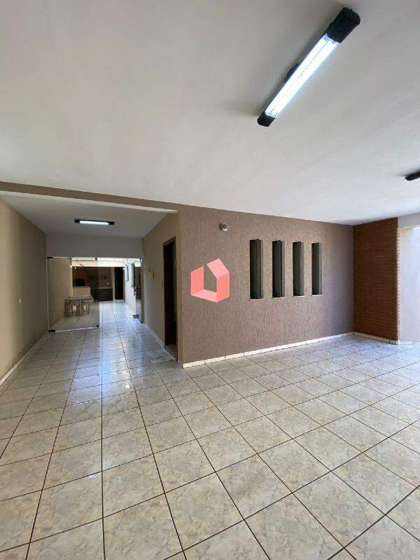 Sobrado à venda no Dos Casa: 