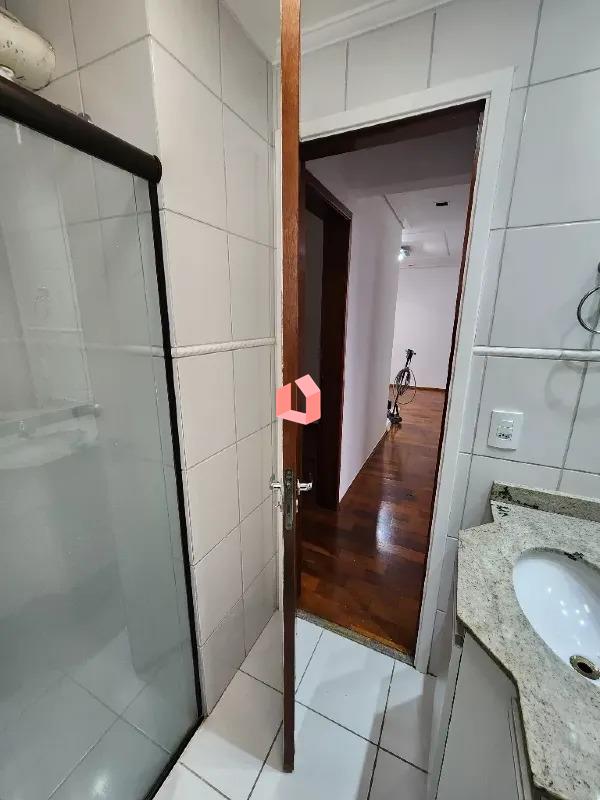 Apartamento à venda no Baeta Neves: 