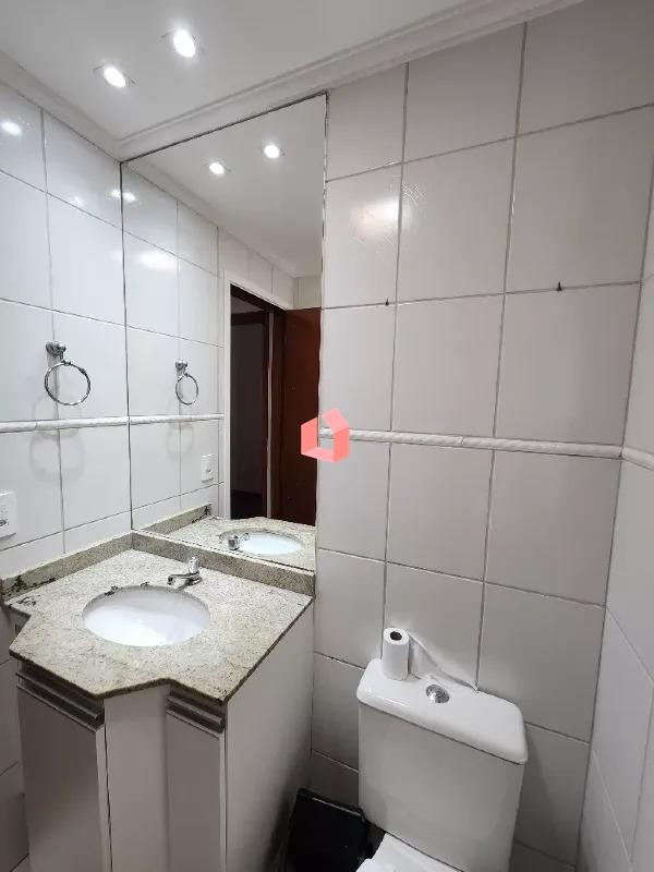 Apartamento à venda no Baeta Neves: 