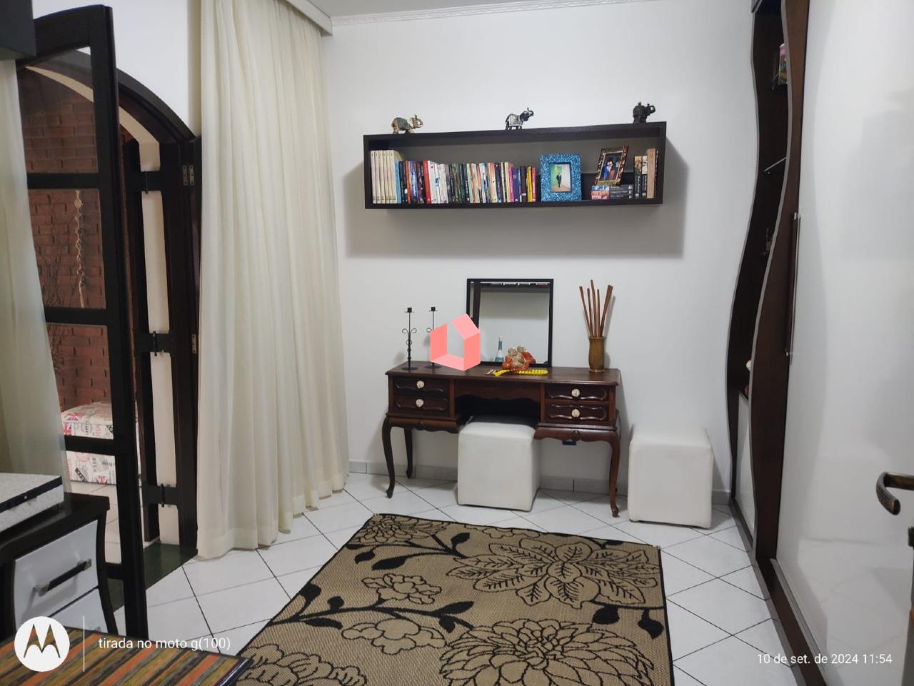 Sobrado à venda no Centro: 