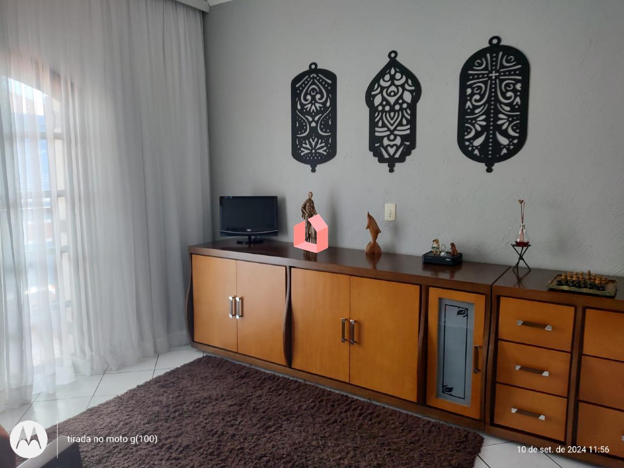 Sobrado à venda no Centro: 