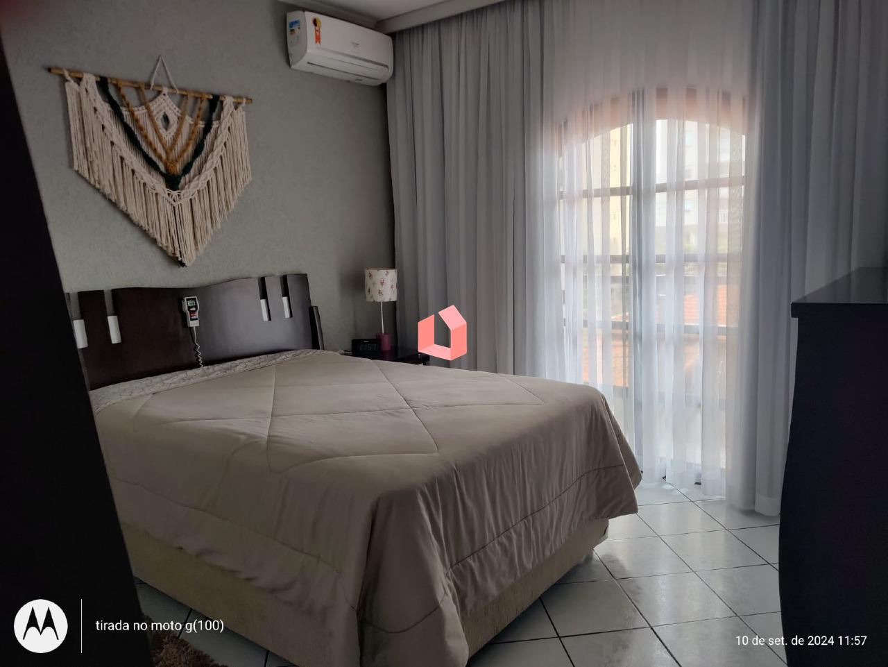 Sobrado à venda no Centro: 