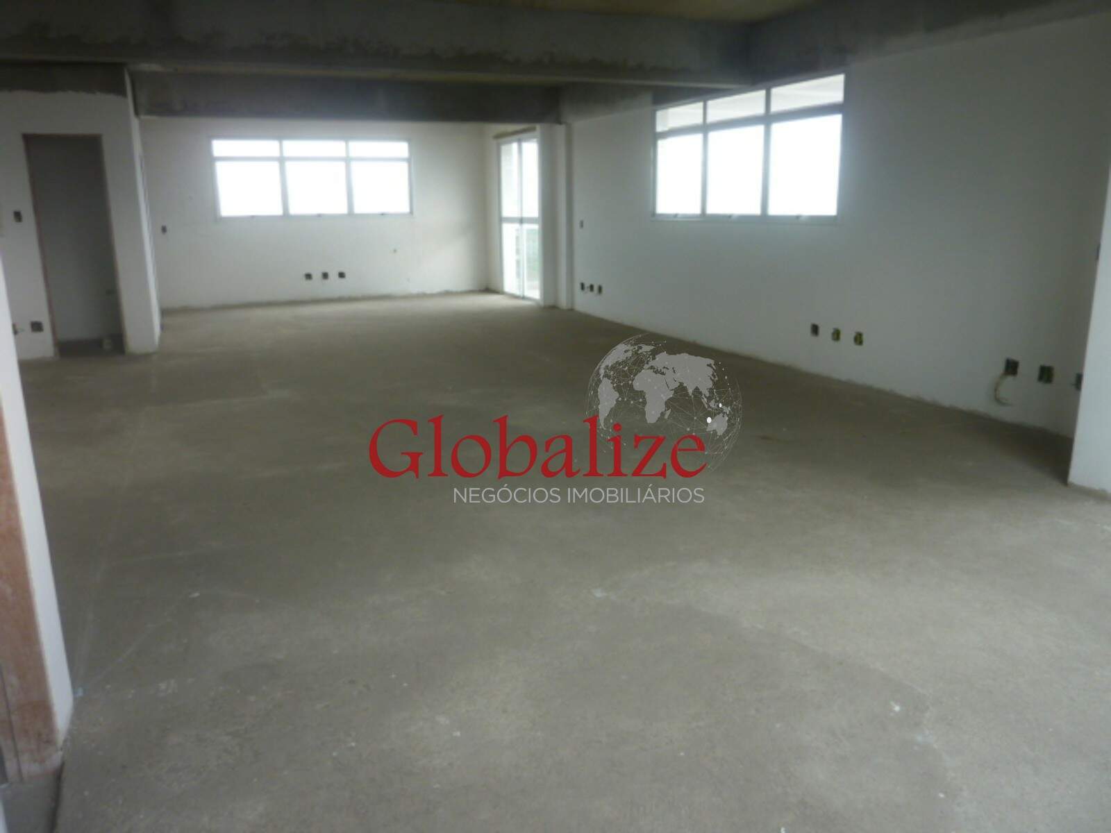 Sala para aluguel no MACUCO: 2023/01/4e6f3b29443c59f7a77bd347b070524f.jpg