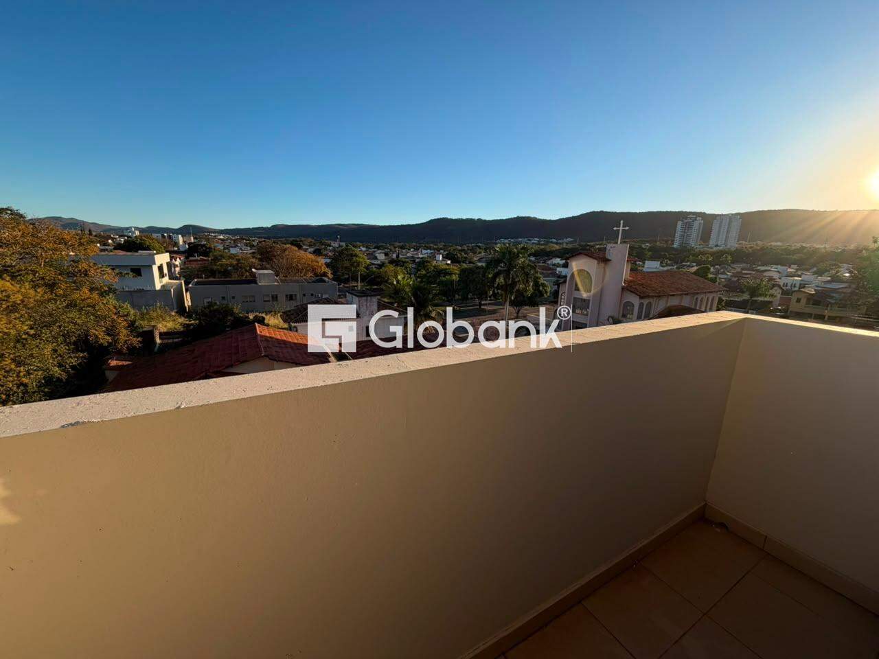 Apartamento 3 quartos para aluguel Morada do Sol 130m² Montes Claros MG: 