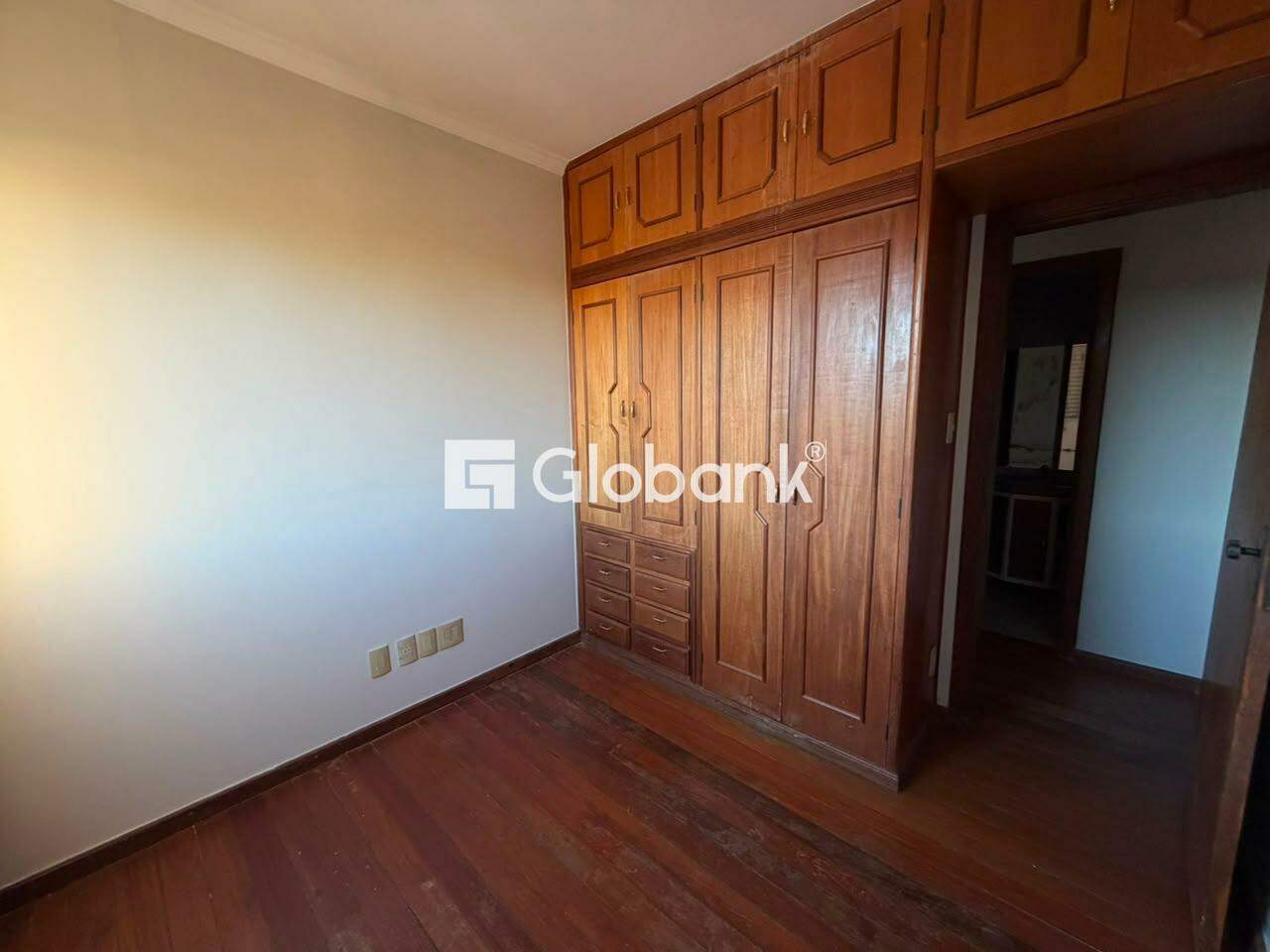 Apartamento 3 quartos para aluguel Morada do Sol 130m² Montes Claros MG: 