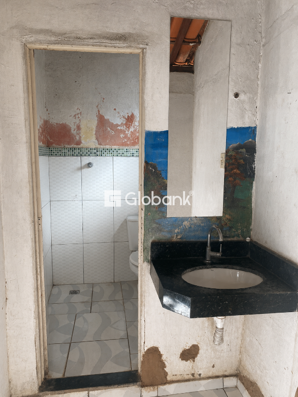 Casa 5 quartos à venda Sagrada Família 220m² Montes Claros MG: 