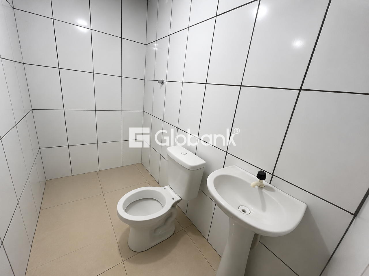 Casa 2 quartos para aluguel Santa Eugênia 60m² Montes Claros MG: