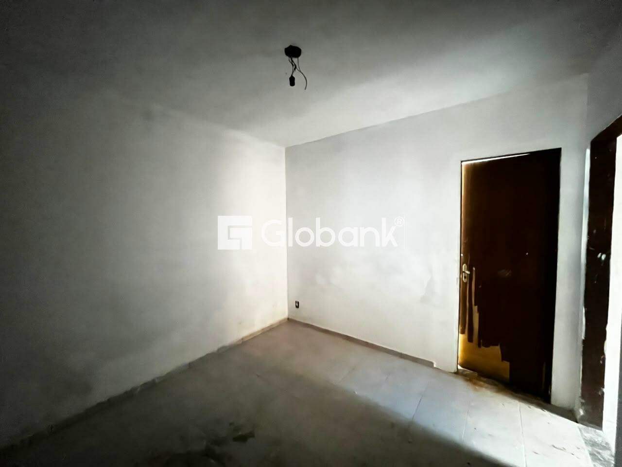 Casa 2 quartos para aluguel Santa Eugênia 60m² Montes Claros MG: