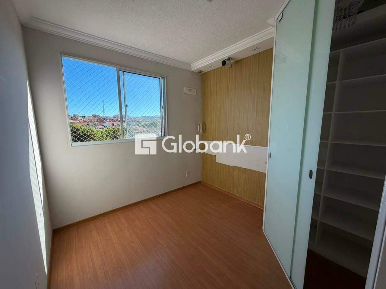 Apartamento 2 quartos para aluguel São Judas Tadeu 42m² Montes Claros MG: