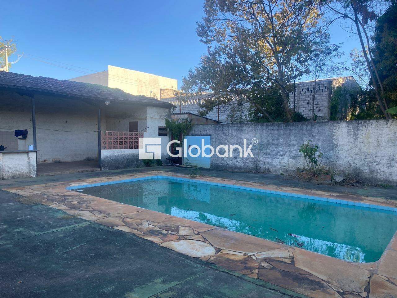 Casa 5 quartos à venda Edgar Pereira 239m² Montes Claros MG: