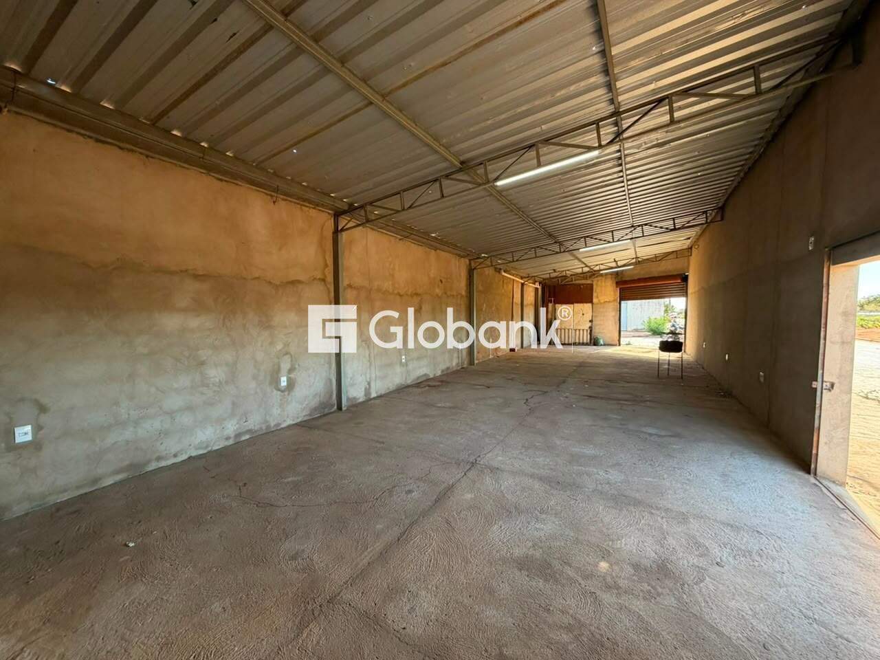 Galpão para aluguel Jardim Olímpico 140m² Montes Claros MG: 