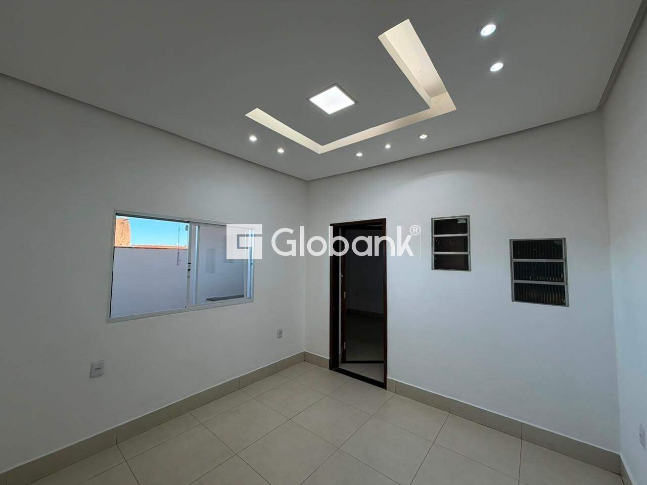 Casa 3 quartos para aluguel Independência 90m² Montes Claros MG: 