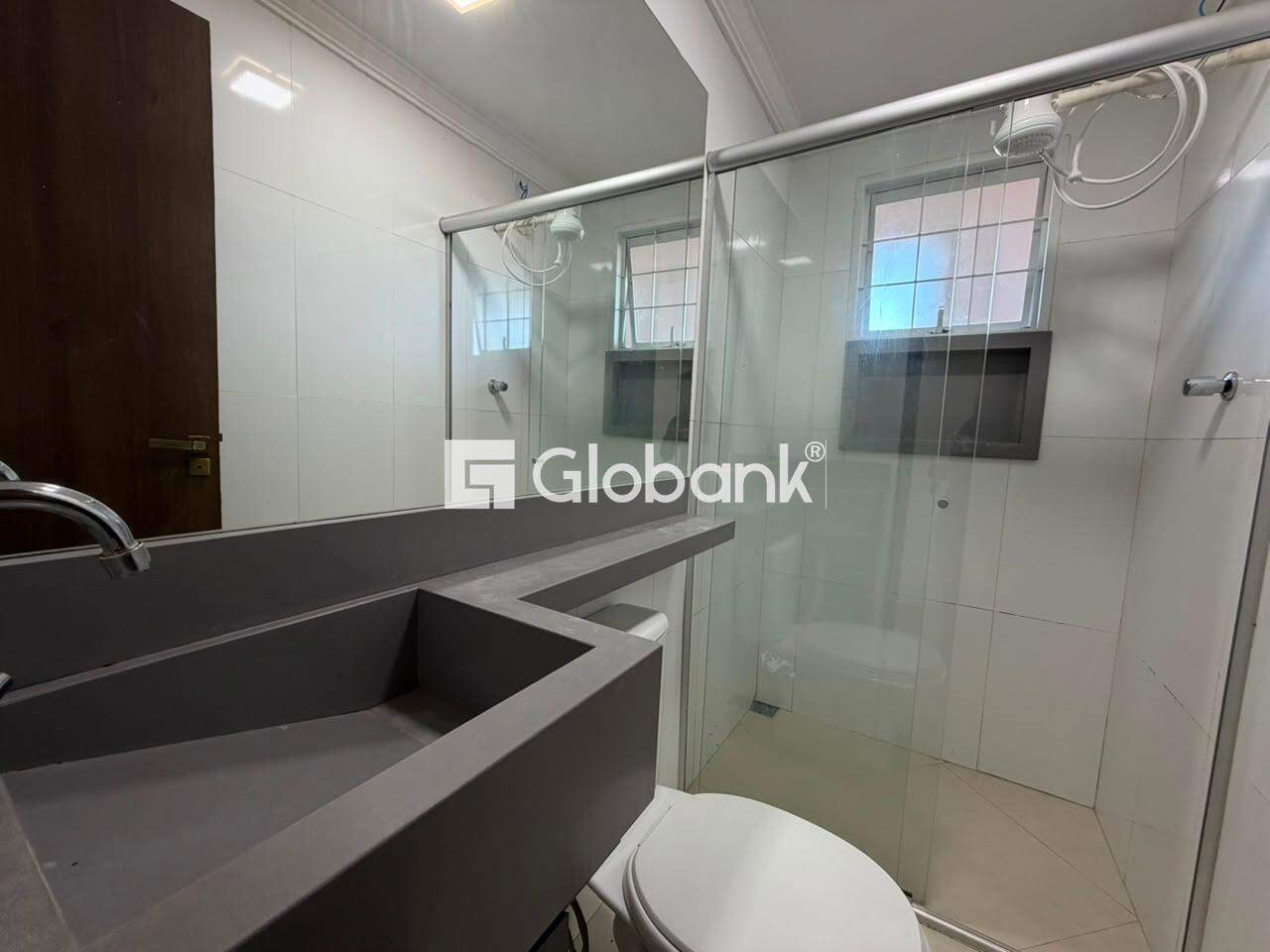 Casa 3 quartos para aluguel Independência 90m² Montes Claros MG: