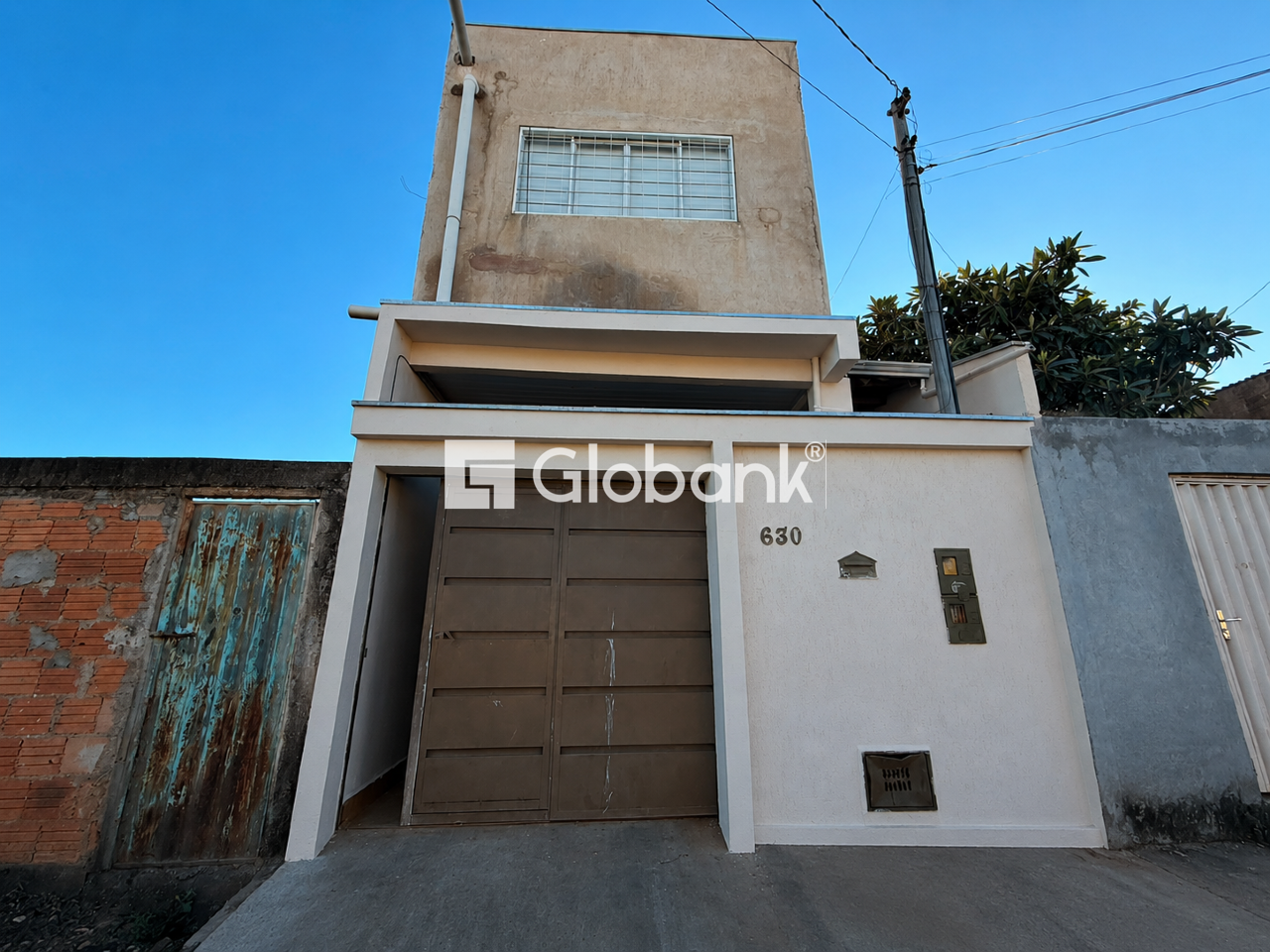 Casa 3 quartos para aluguel Independência 90m² Montes Claros MG: