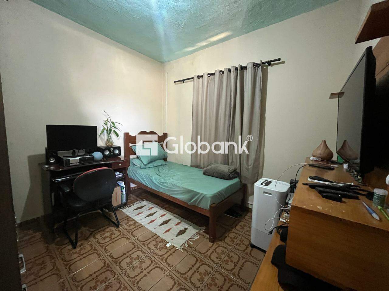 Casa 3 quartos à venda Vila Áurea 150m² Montes Claros MG: