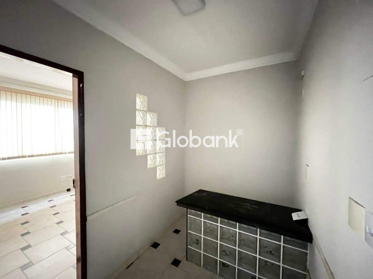 Sala comercial para aluguel Centro 40m² Montes Claros MG: 