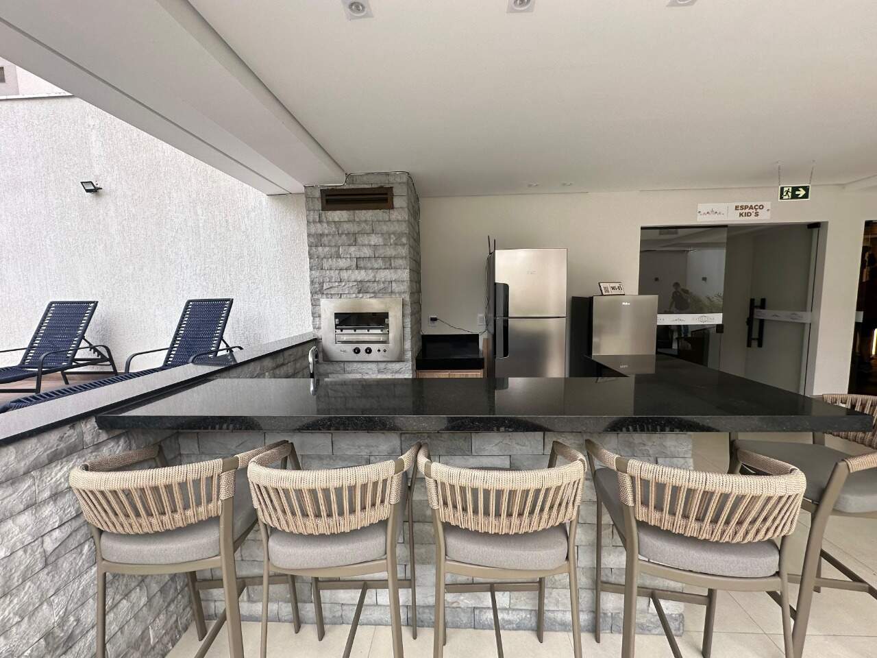 Apartamento 4 quartos para aluguel Todos os Santos 116m² Montes Claros MG: Área Gourmet