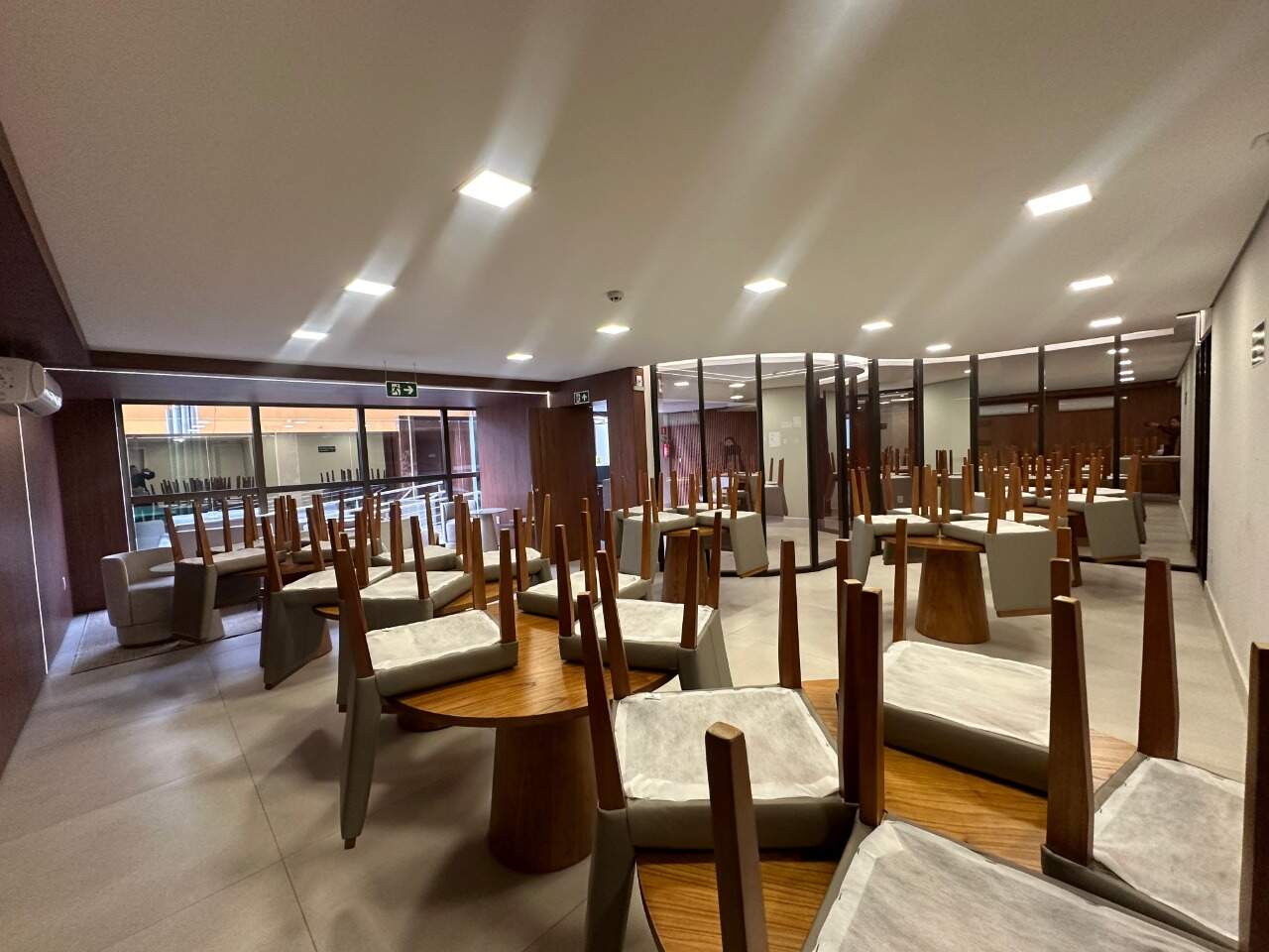 Apartamento 4 quartos para aluguel Todos os Santos 116m² Montes Claros MG: 