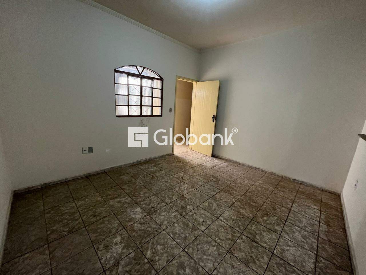 Apartamento 2 quartos para aluguel Renascença 50m² Montes Claros MG: 