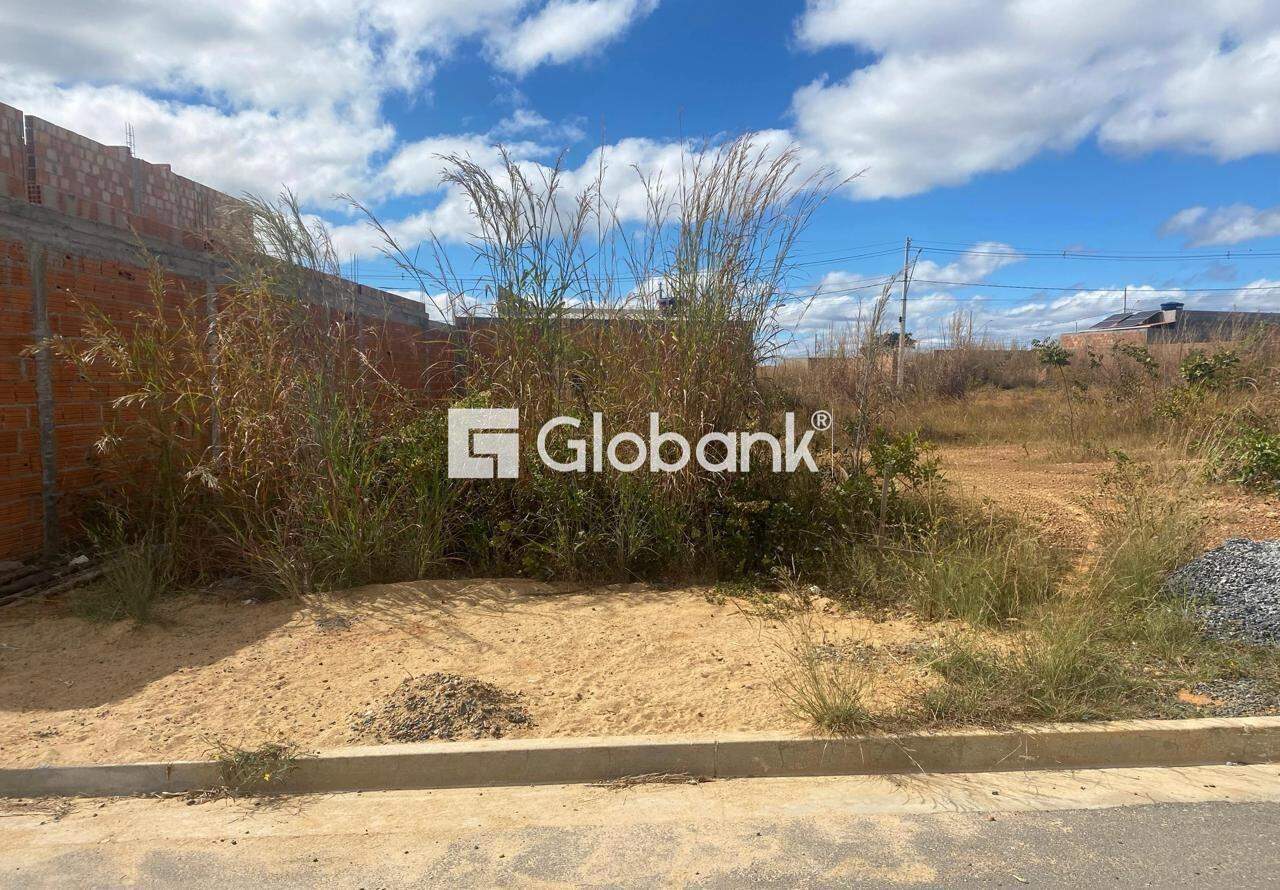 Terreno à venda Residencial Quintas da Produção 160m² Montes Claros MG: 