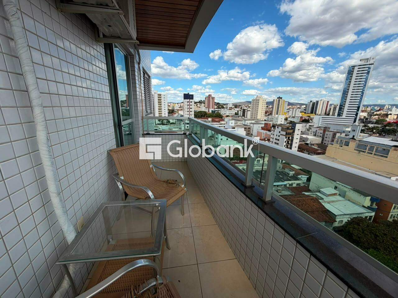 Apartamento 2 quartos para aluguel Centro 42m² Montes Claros MG: 