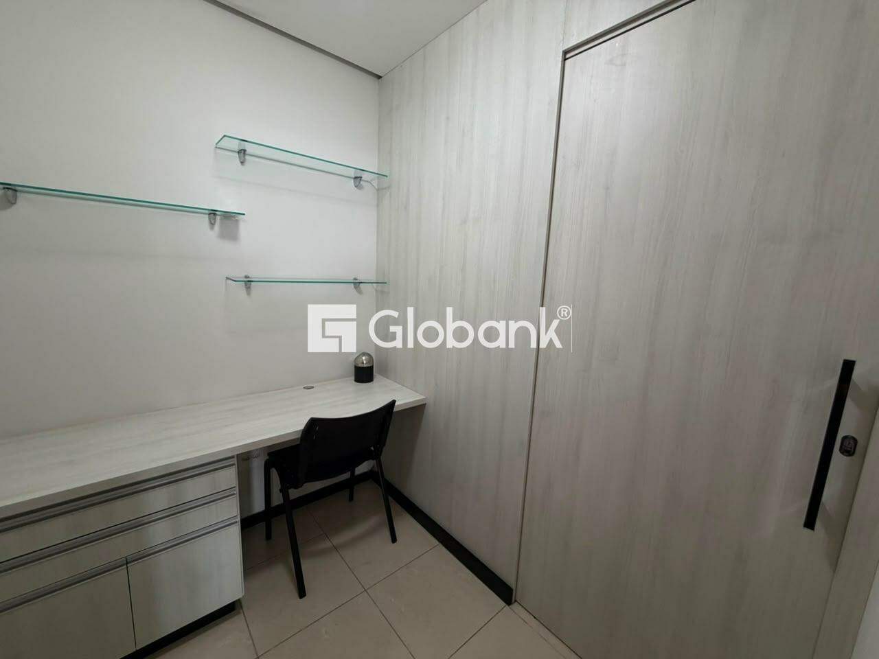 Apartamento 2 quartos para aluguel Centro 42m² Montes Claros MG: 