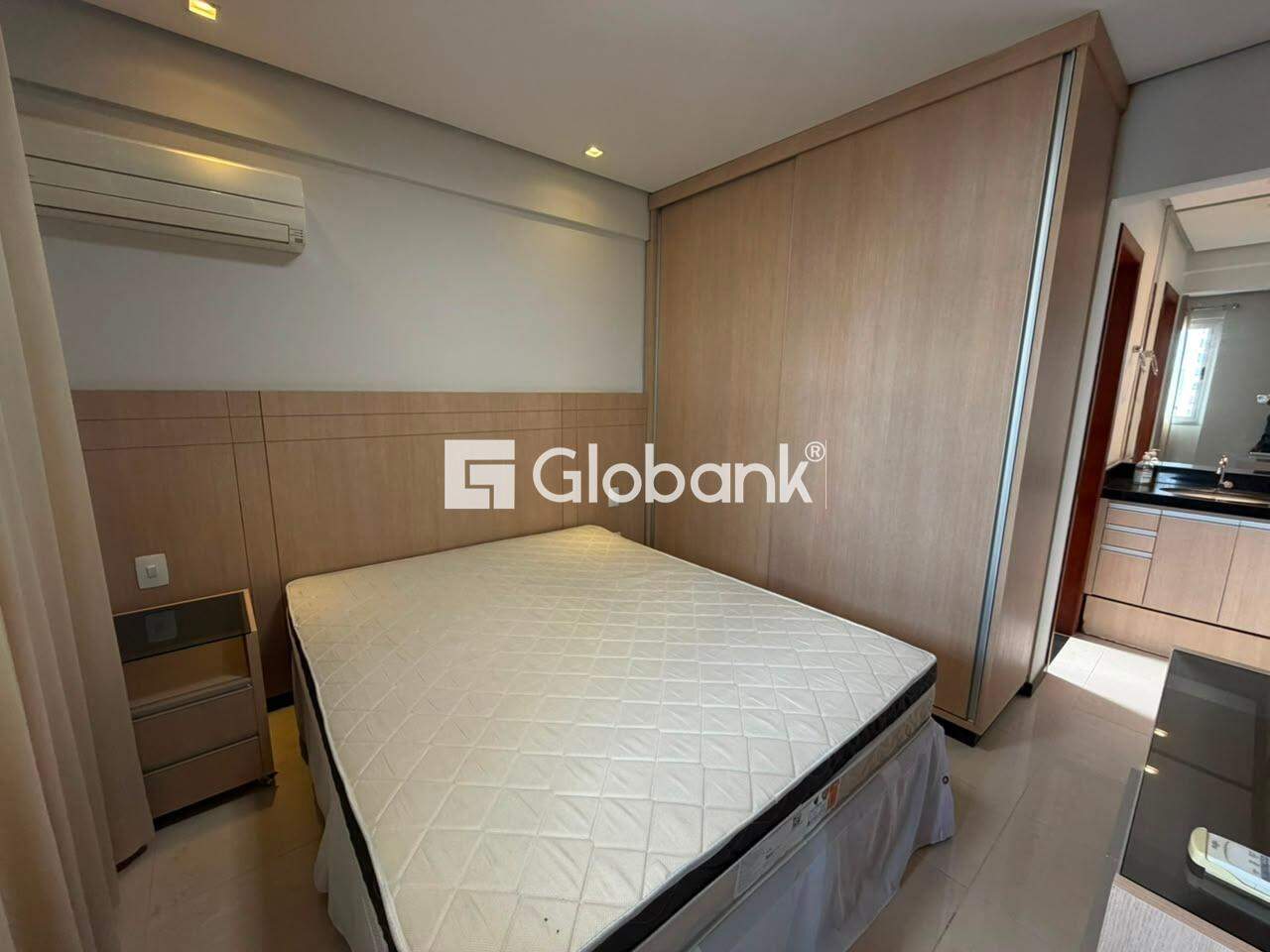 Apartamento 2 quartos para aluguel Centro 42m² Montes Claros MG: 