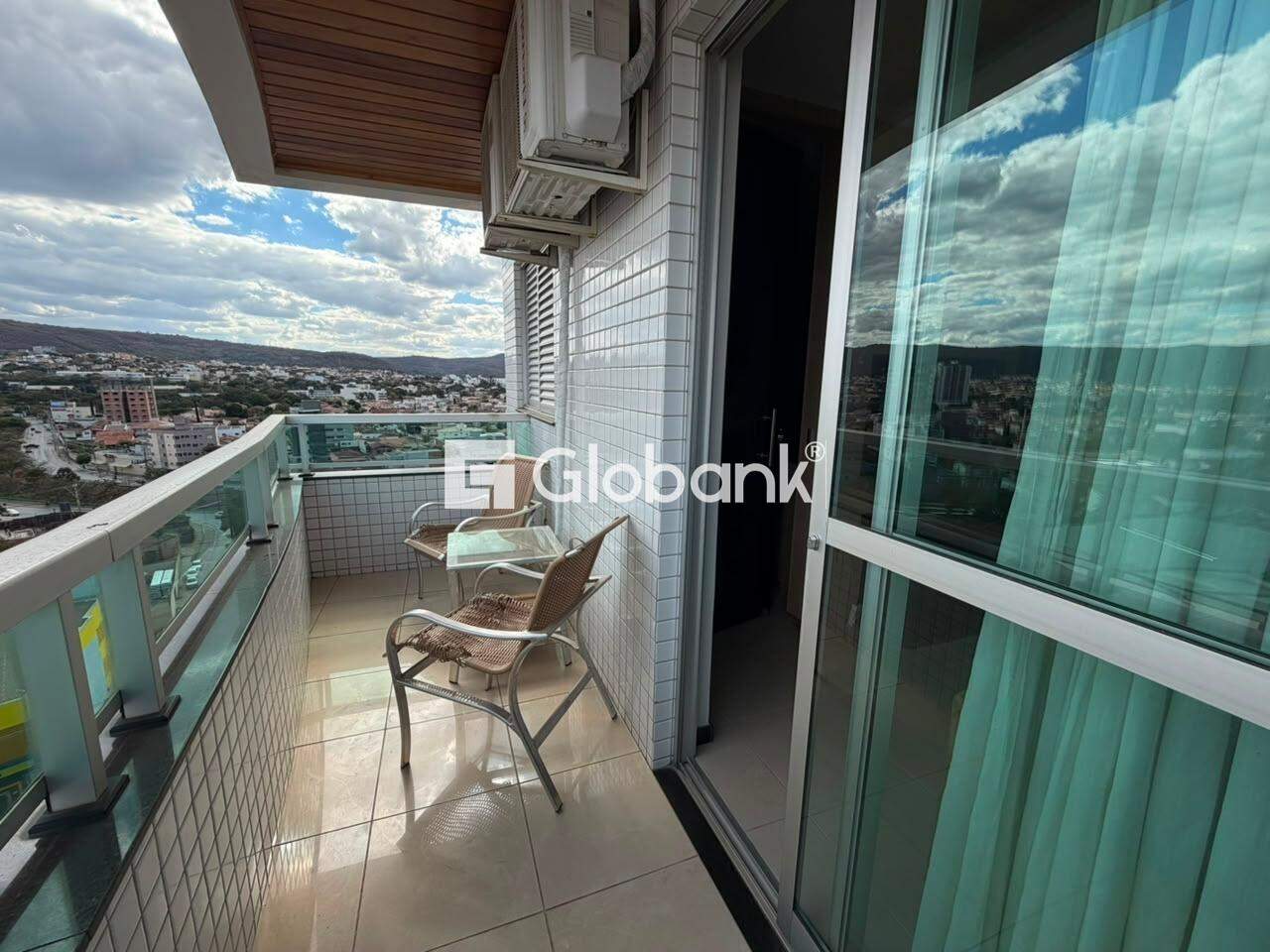Apartamento 2 quartos para aluguel Centro 42m² Montes Claros MG: 