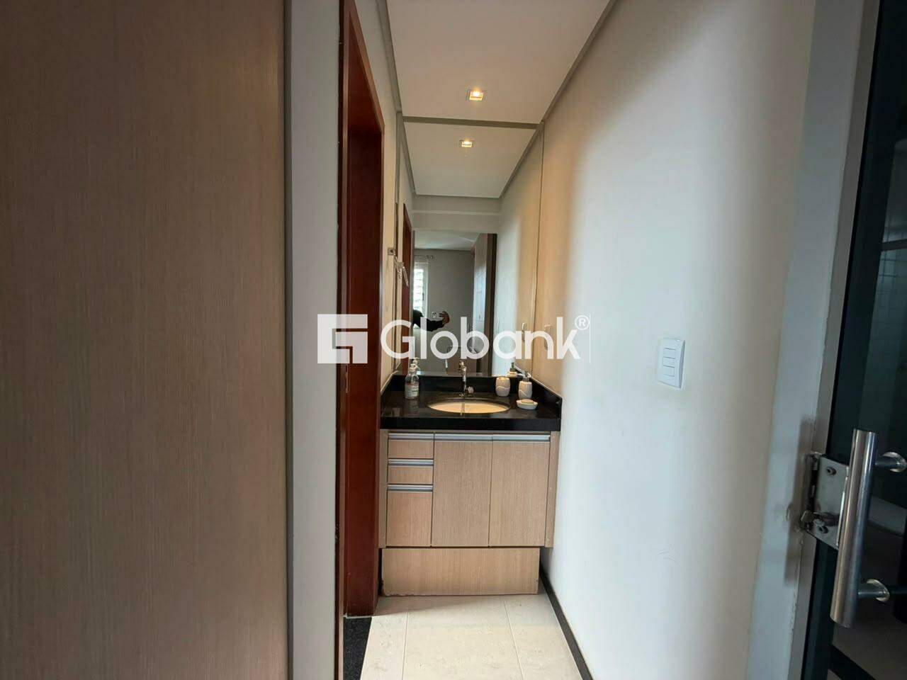 Apartamento 2 quartos para aluguel Centro 42m² Montes Claros MG: 