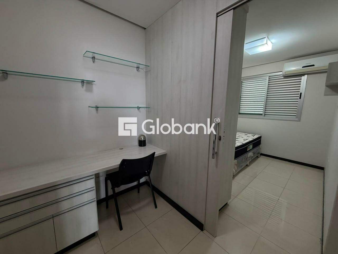 Apartamento 2 quartos para aluguel Centro 42m² Montes Claros MG: 