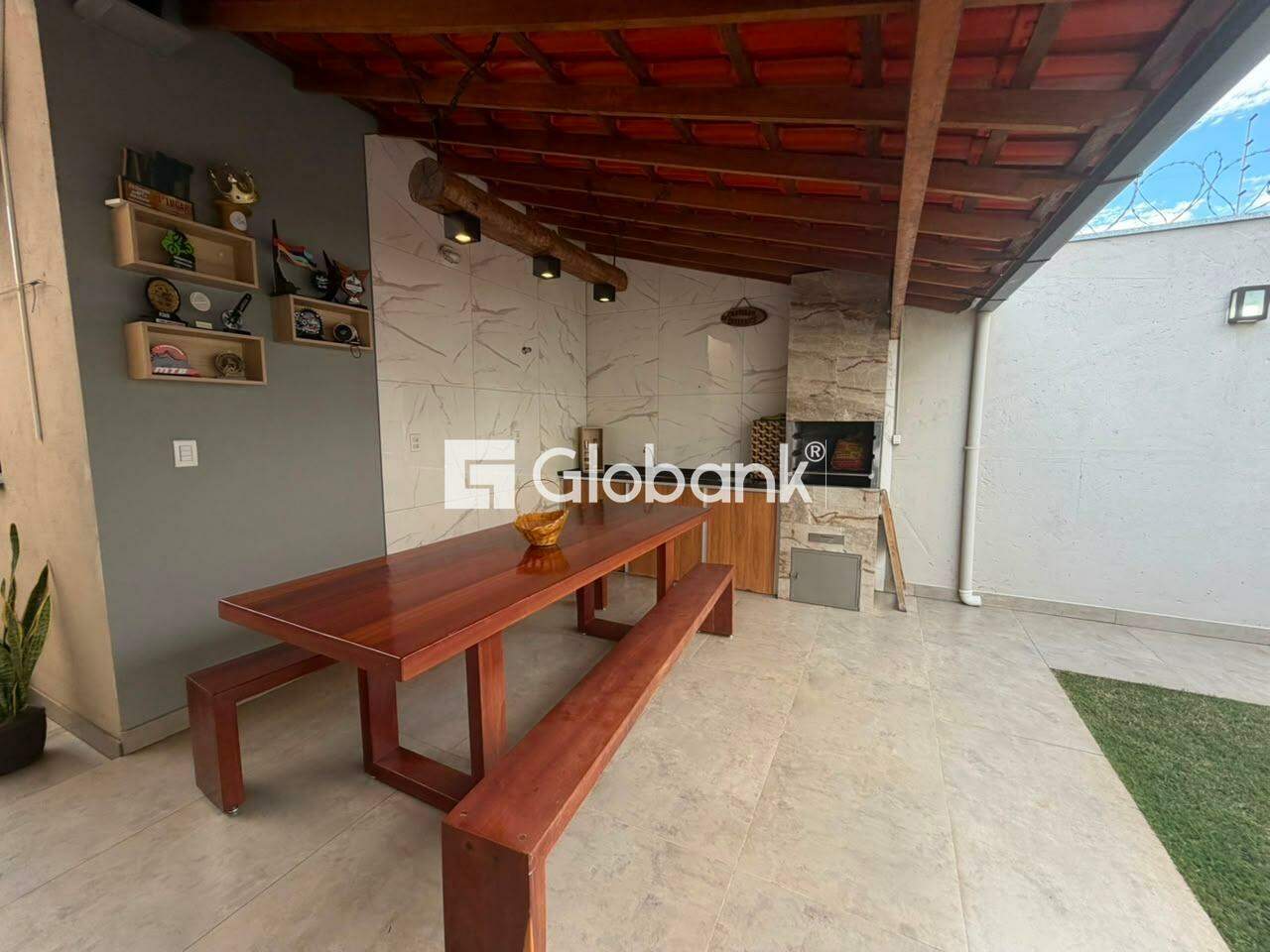 Casa 2 quartos para aluguel Alcides Rabelo 85m² Montes Claros MG: 