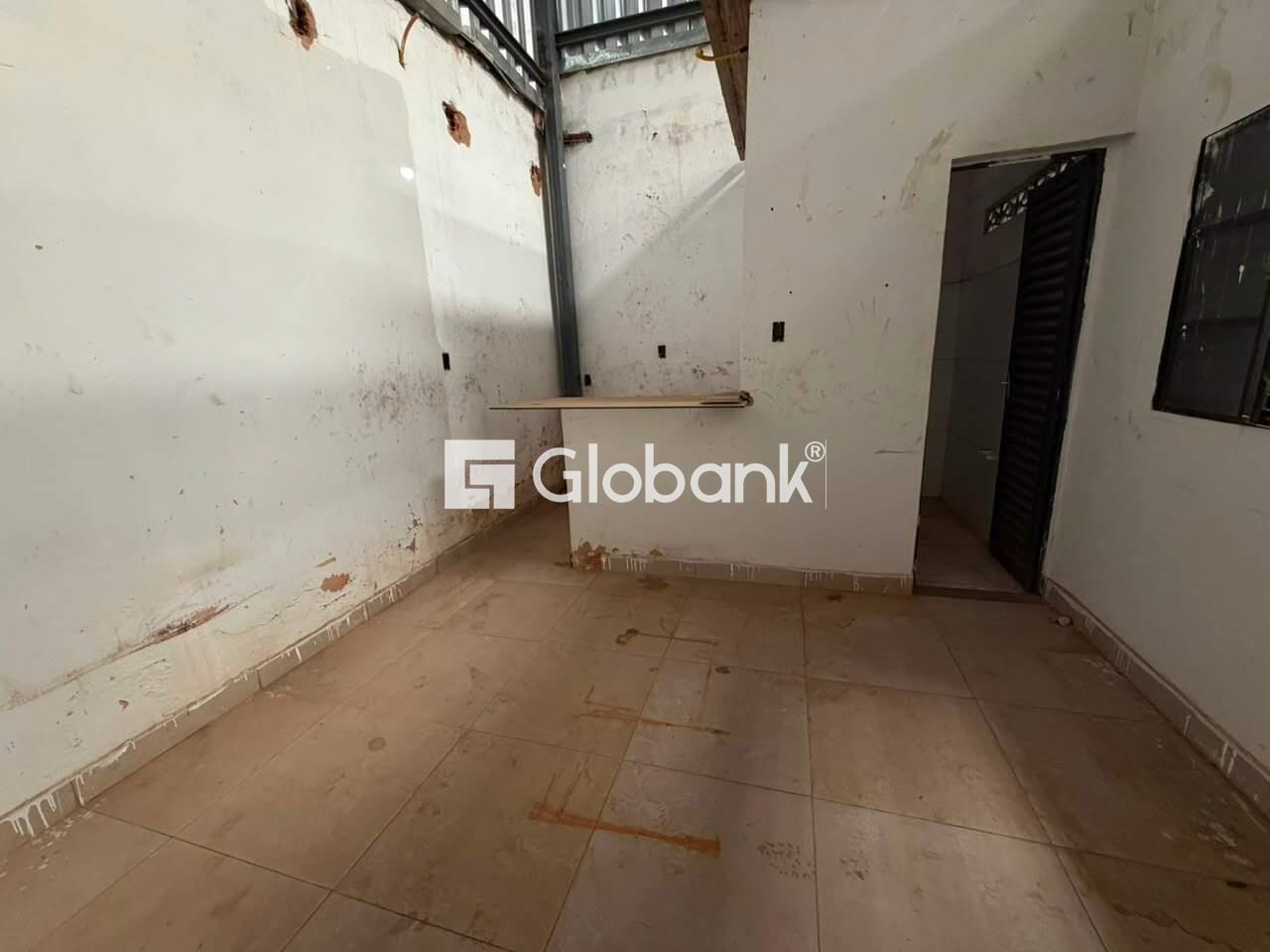 Galpão para aluguel João Alves 200m² Montes Claros MG: 