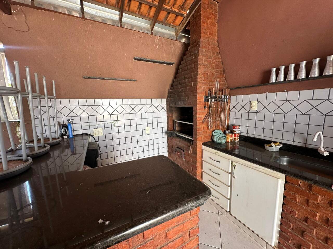 Casa 7 quartos à venda Maracanã 210m² Montes Claros MG: rea gourmet