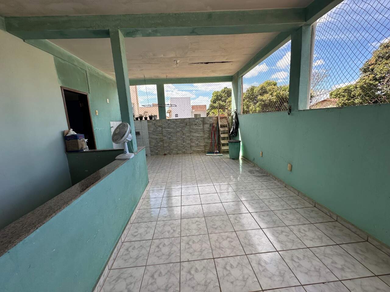 Casa 7 quartos à venda Maracanã 210m² Montes Claros MG: Sacada
