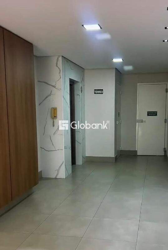 Flat 1 quarto à venda Todos os Santos 28m² Montes Claros MG: