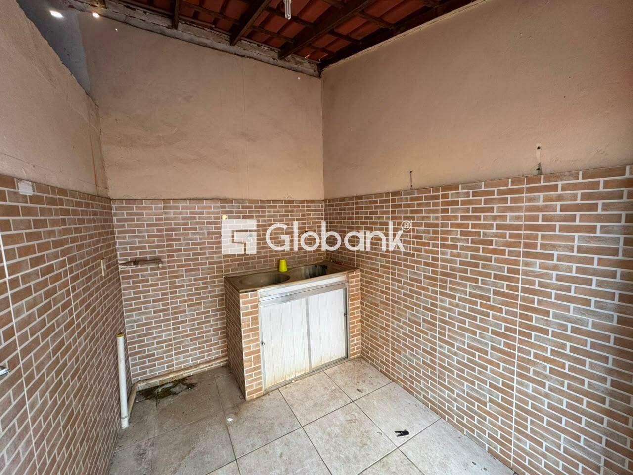 Casa 5 quartos à venda Todos os Santos 356m² Montes Claros MG: